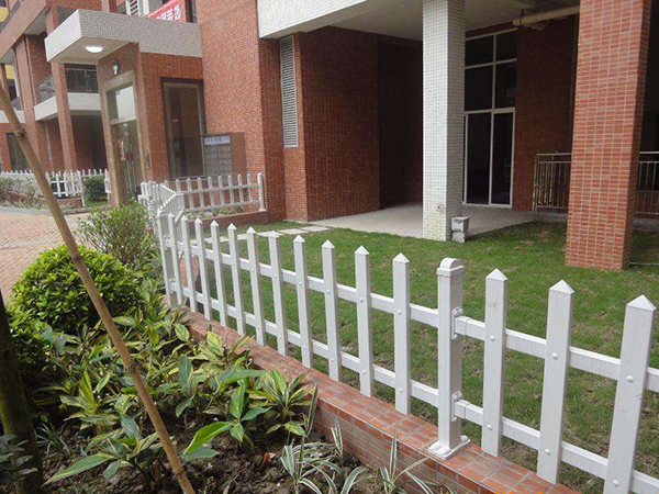 PVC�o�������ͨ�o�ڵă����Լ��M�㽻ͨ���õ���Ҫ��